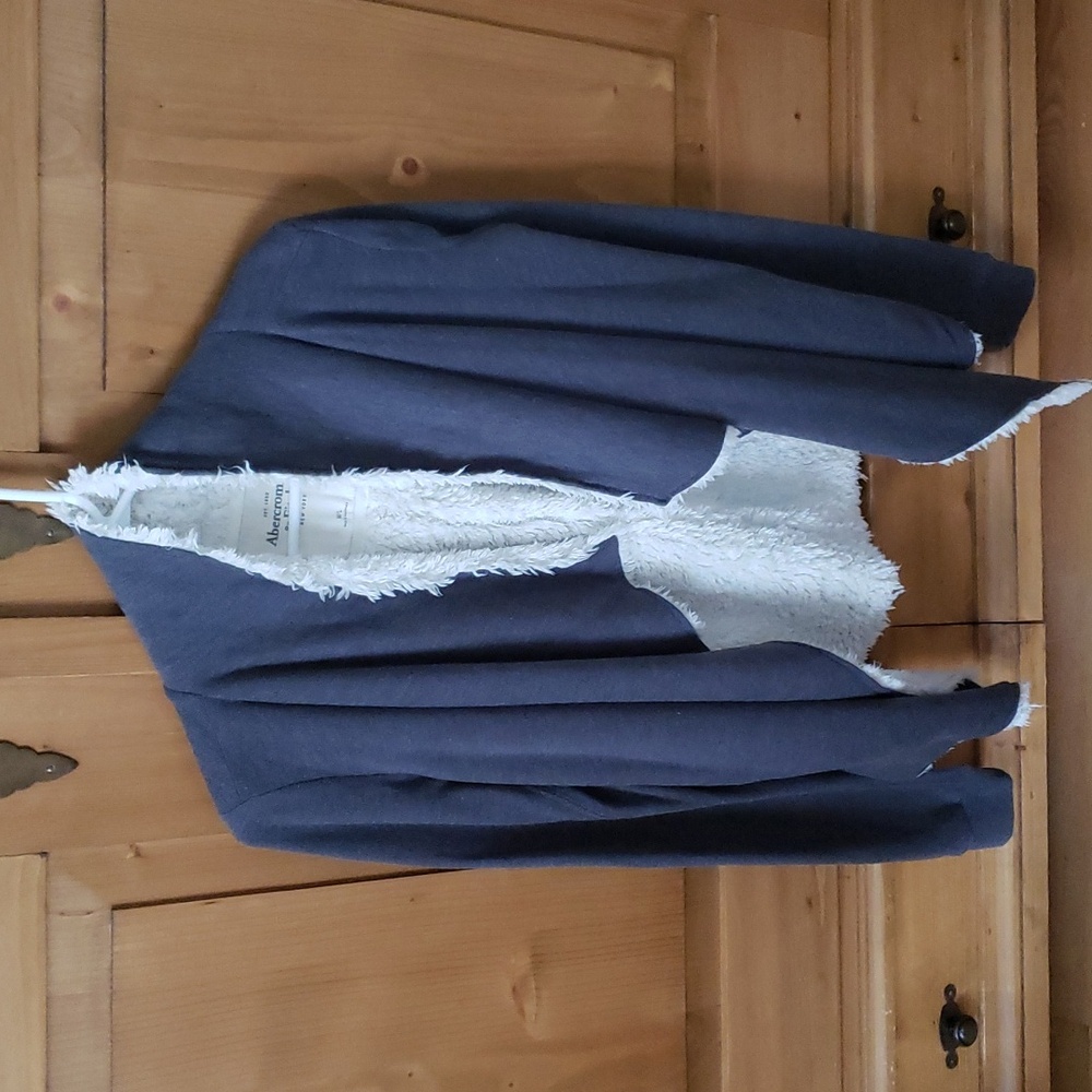 Abercrombie open cardigan